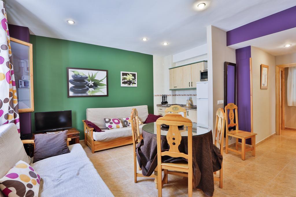 Apartamentos Castillo קאסורלה מראה חיצוני תמונה
