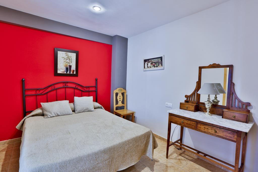Apartamentos Castillo קאסורלה מראה חיצוני תמונה